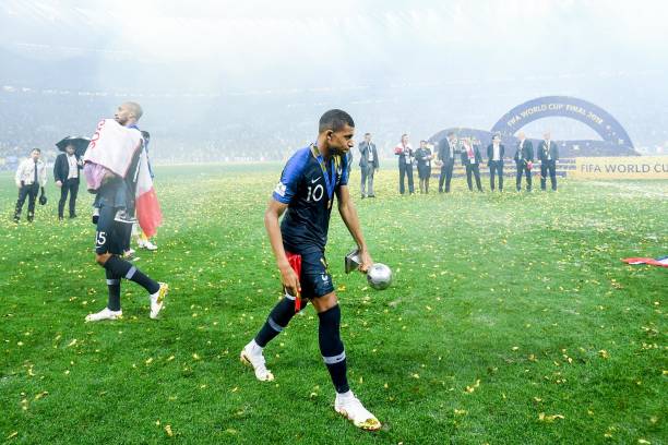 有些名字注 有些名字注