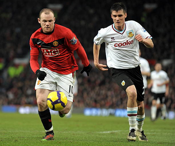 之间的冲突 之间的冲突